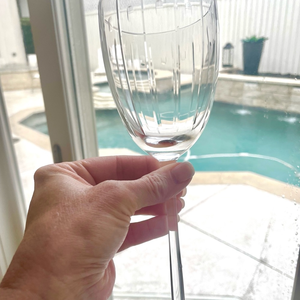 Lenox Crystal Wine Glasses Staccato Pattern Set of 4 Perfect Condition - Picture 3 of 8